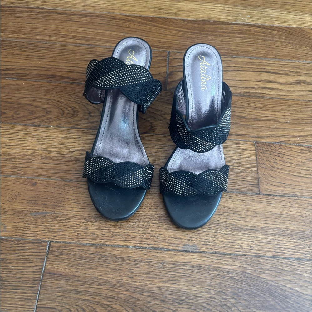 Shoes - Picture 3 of 6